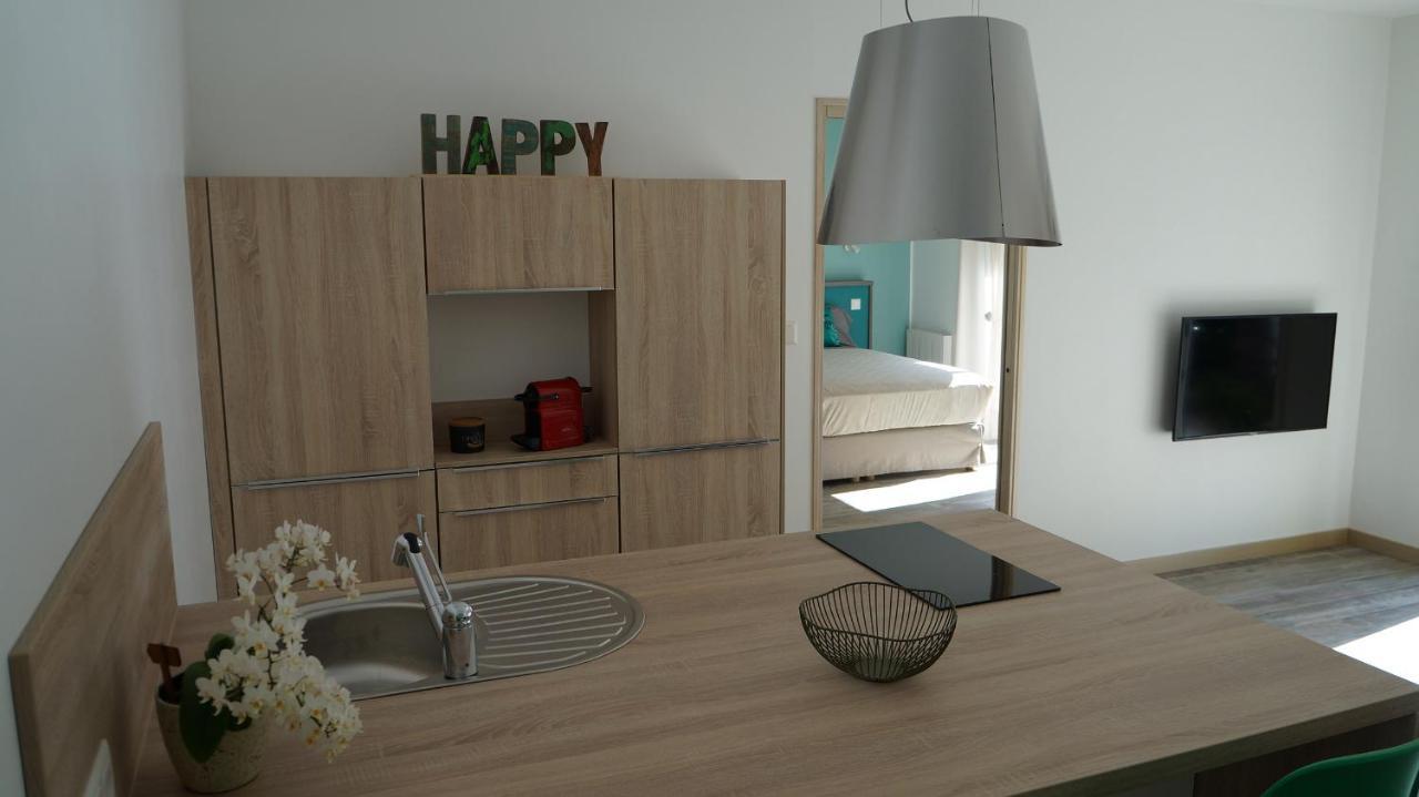 Les Palmiers - Vacation Home Saint-Xandre Buitenkant foto
